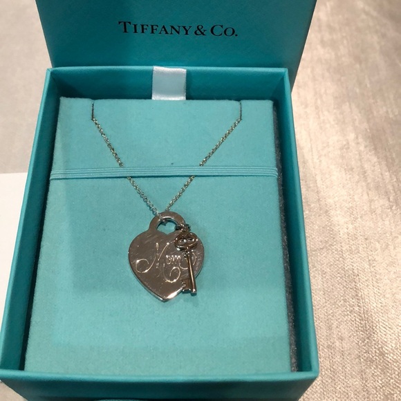 Jewelry | Tiffany Mom Heart Pendant 